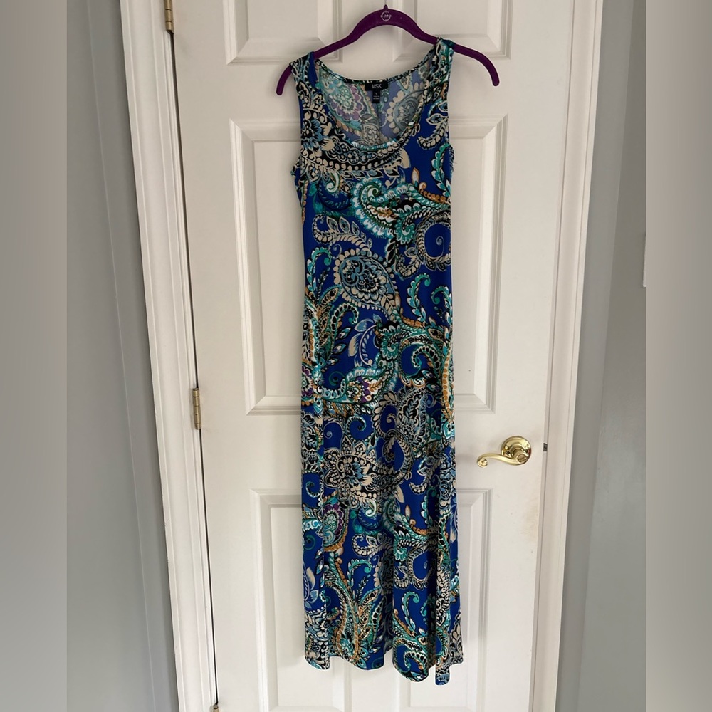 Blue Paisley Sleeveless Maxi Dress